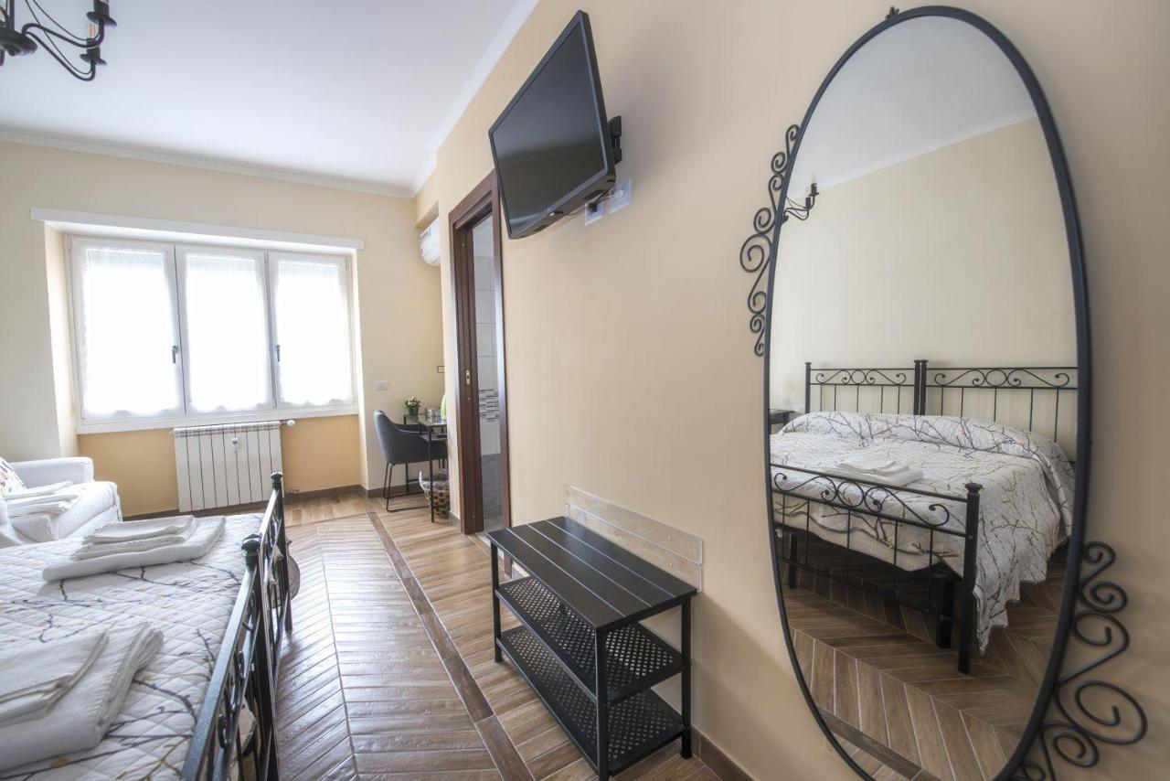 Bed&Breakfast Vacanze Romane Exterior foto
