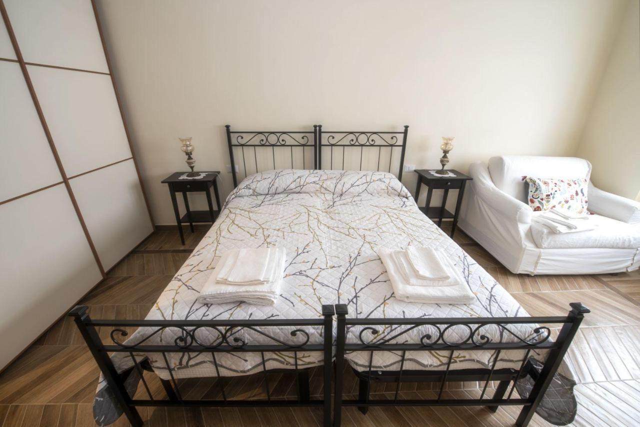 Bed&Breakfast Vacanze Romane Exterior foto