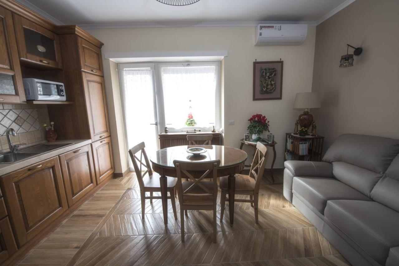 Bed&Breakfast Vacanze Romane Exterior foto