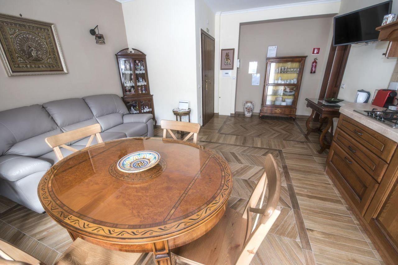 Bed&Breakfast Vacanze Romane Exterior foto