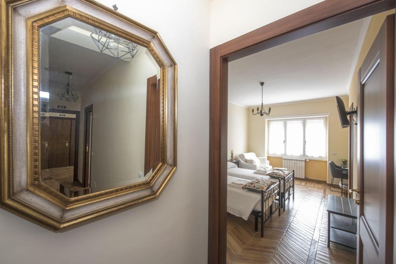 Bed&Breakfast Vacanze Romane Exterior foto