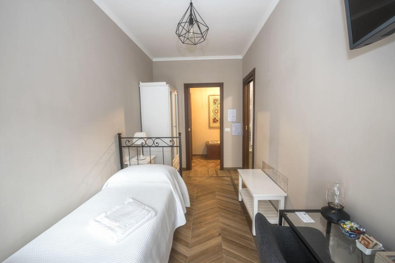 Bed&Breakfast Vacanze Romane Exterior foto
