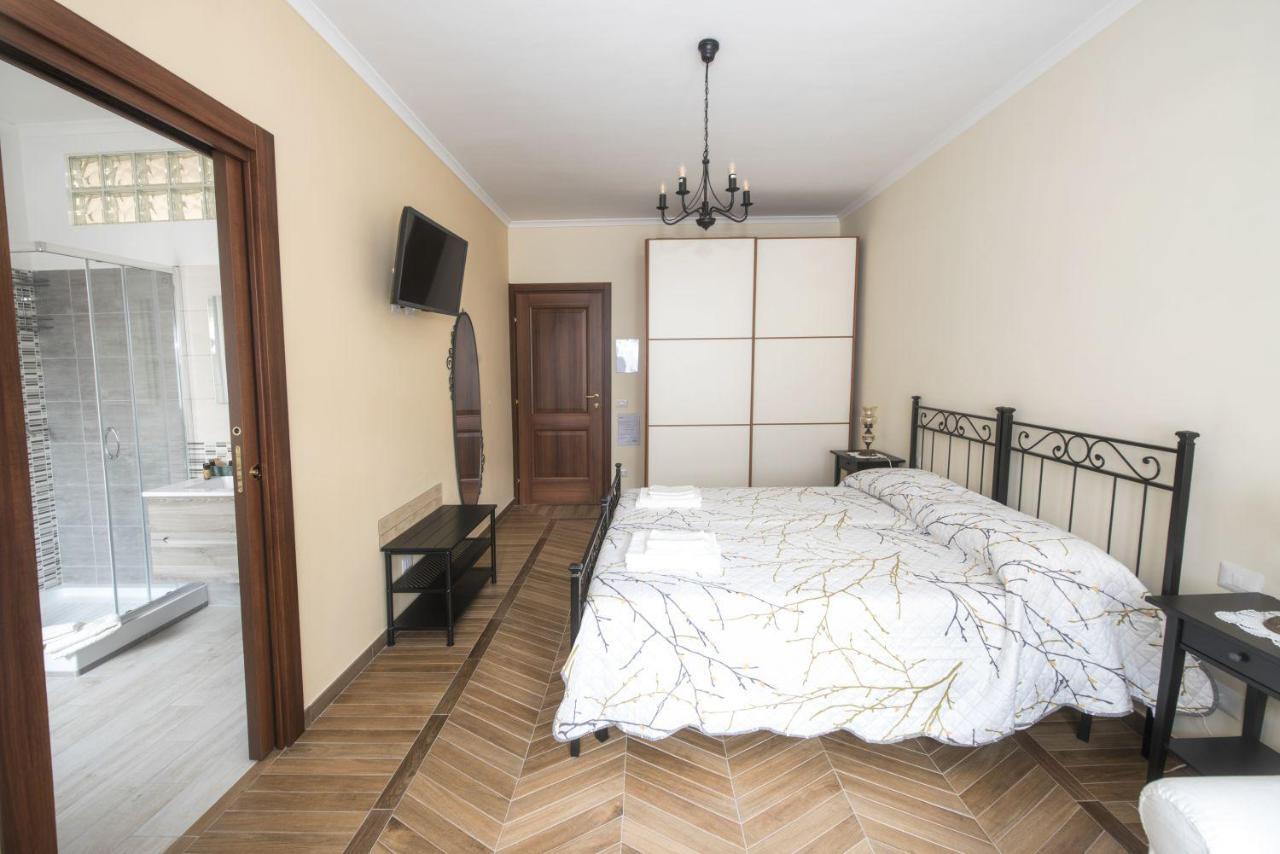 Bed&Breakfast Vacanze Romane Exterior foto