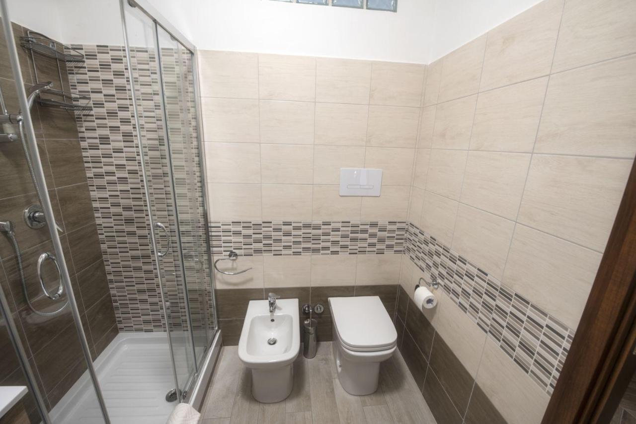 Bed&Breakfast Vacanze Romane Exterior foto